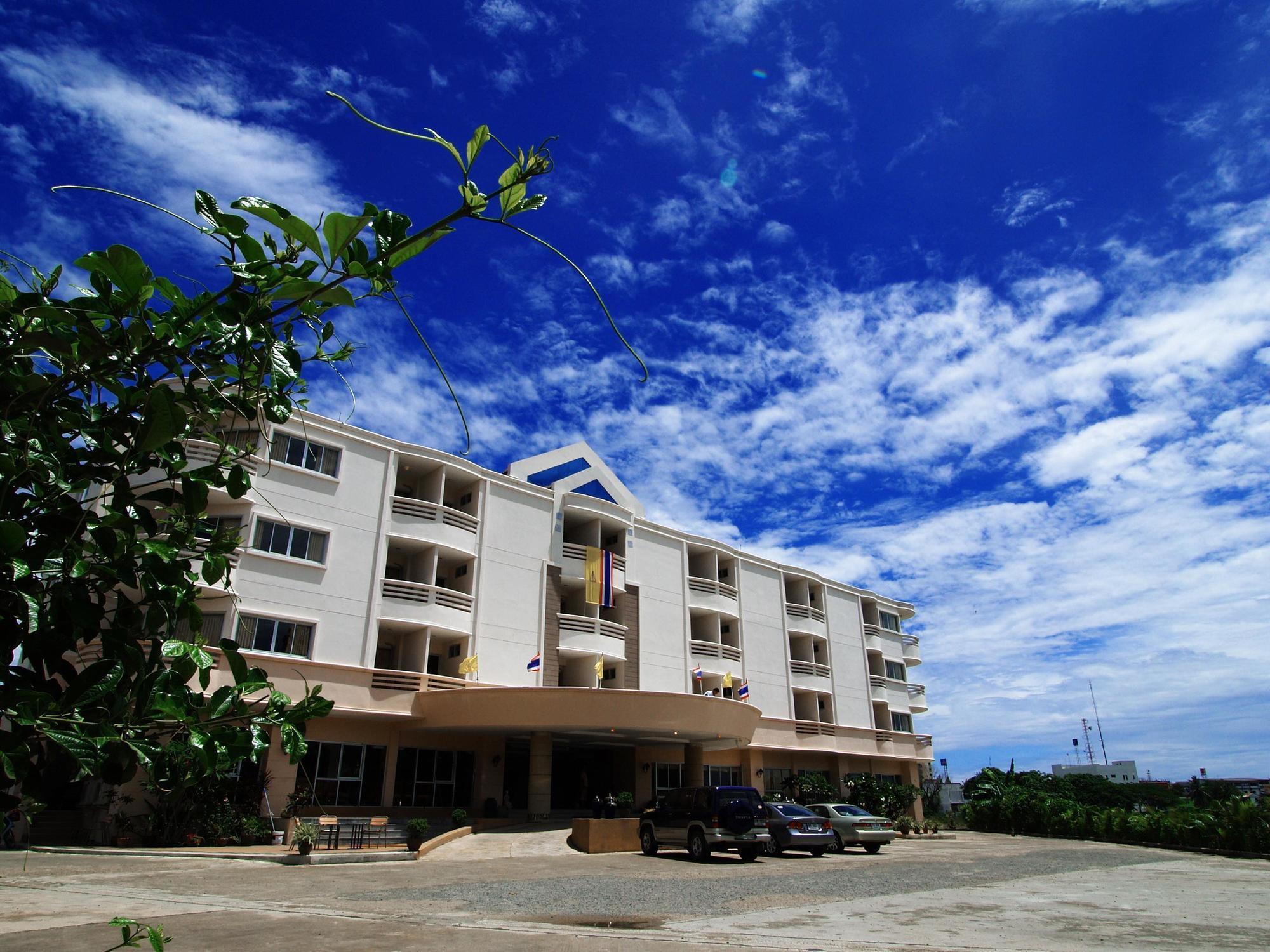Kiengpiman Hotel Mukdahan Esterno foto